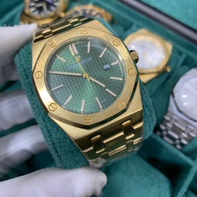 Audemars Piguet Chain Watch