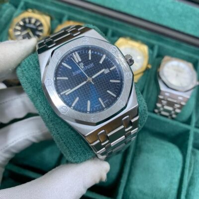 Audemars Piguet Chain Watch